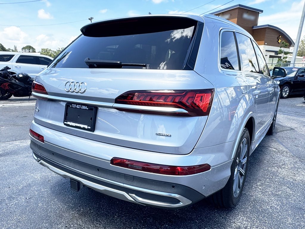 2021 Audi Q7 - $28,980