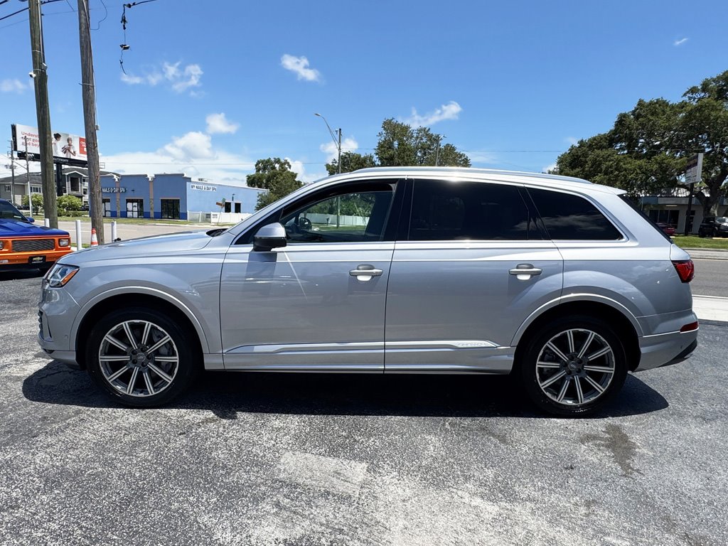 2021 Audi Q7 - $28,980