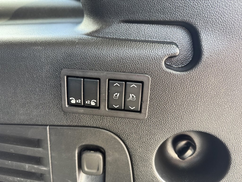 2018 Cadillac Escalade - $27,980