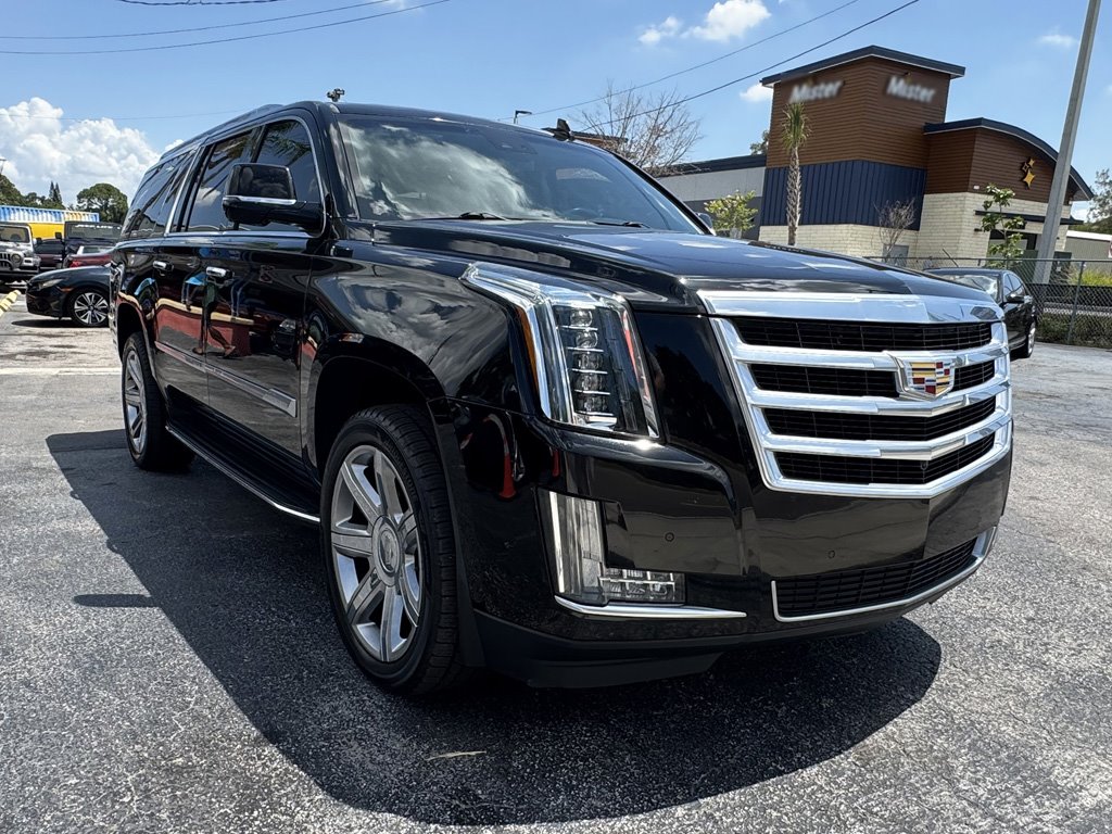 2018 Cadillac Escalade - $27,980