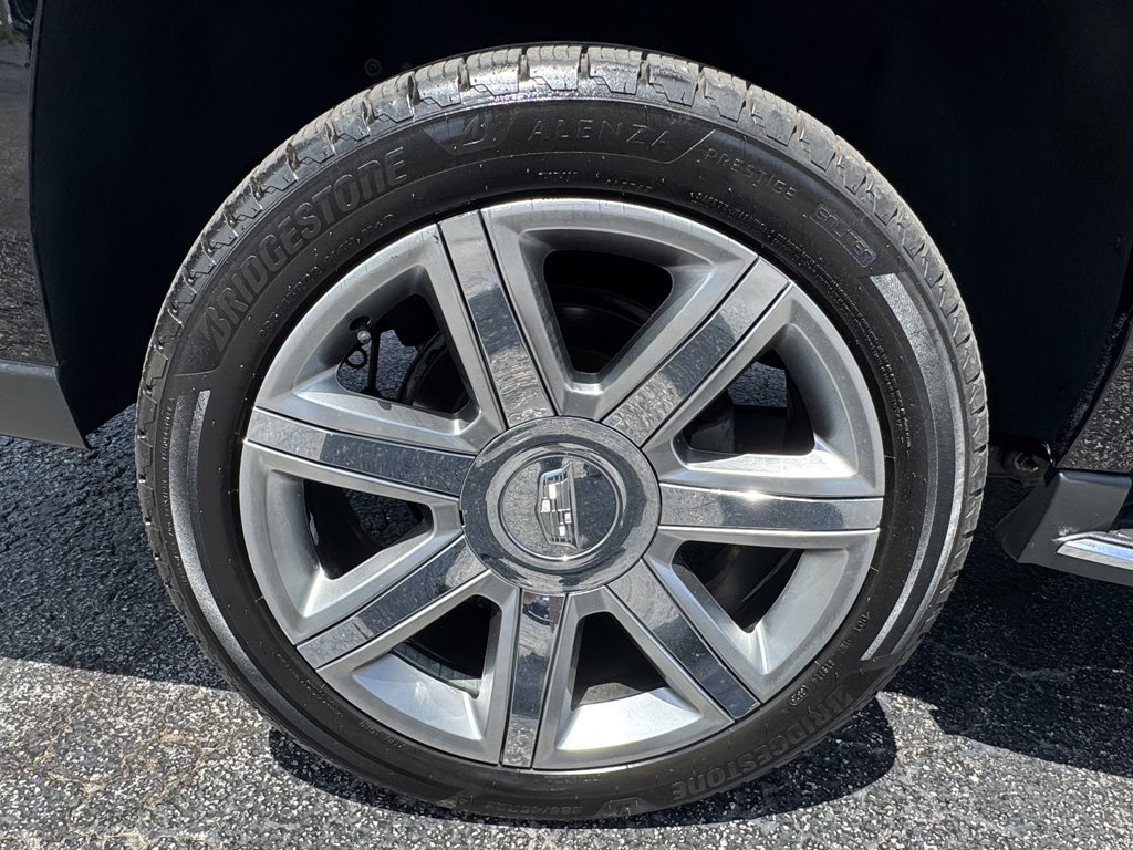 2018 Cadillac Escalade - $27,980