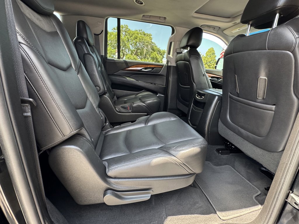 2018 Cadillac Escalade - $27,980