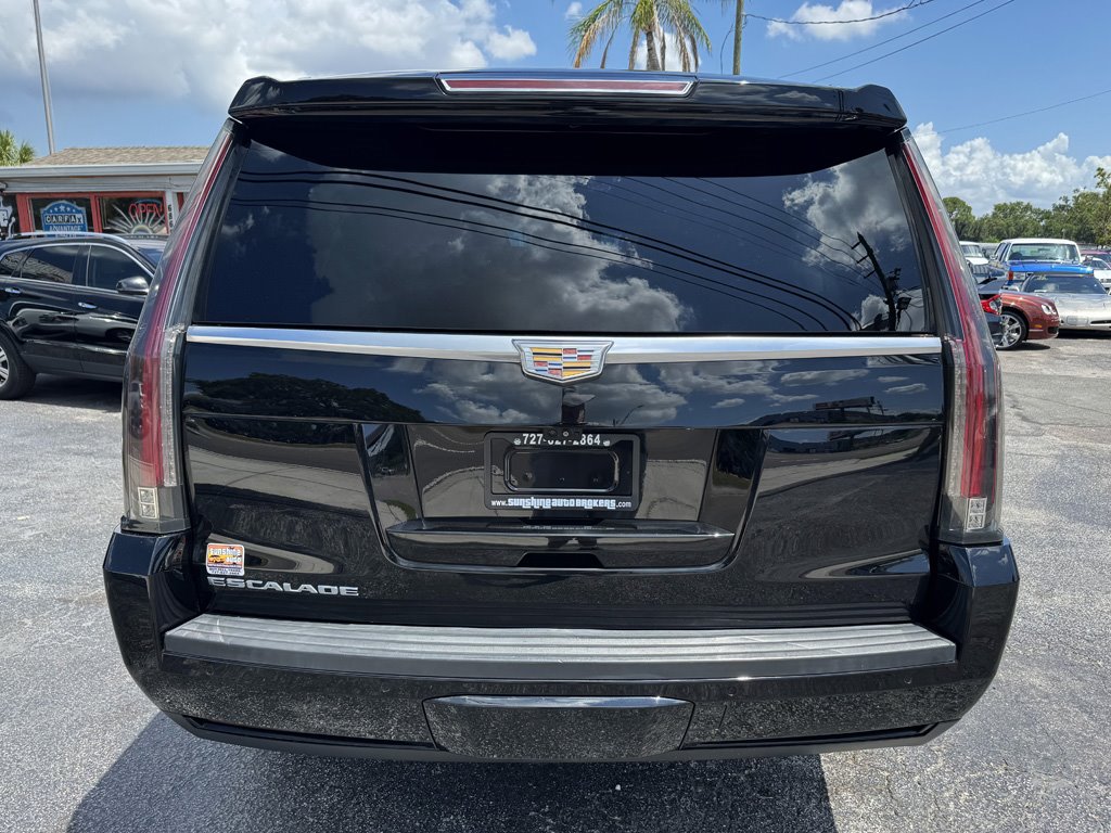 2018 Cadillac Escalade - $27,980