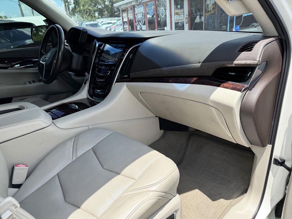 2015 Cadillac Escalade - $24,980