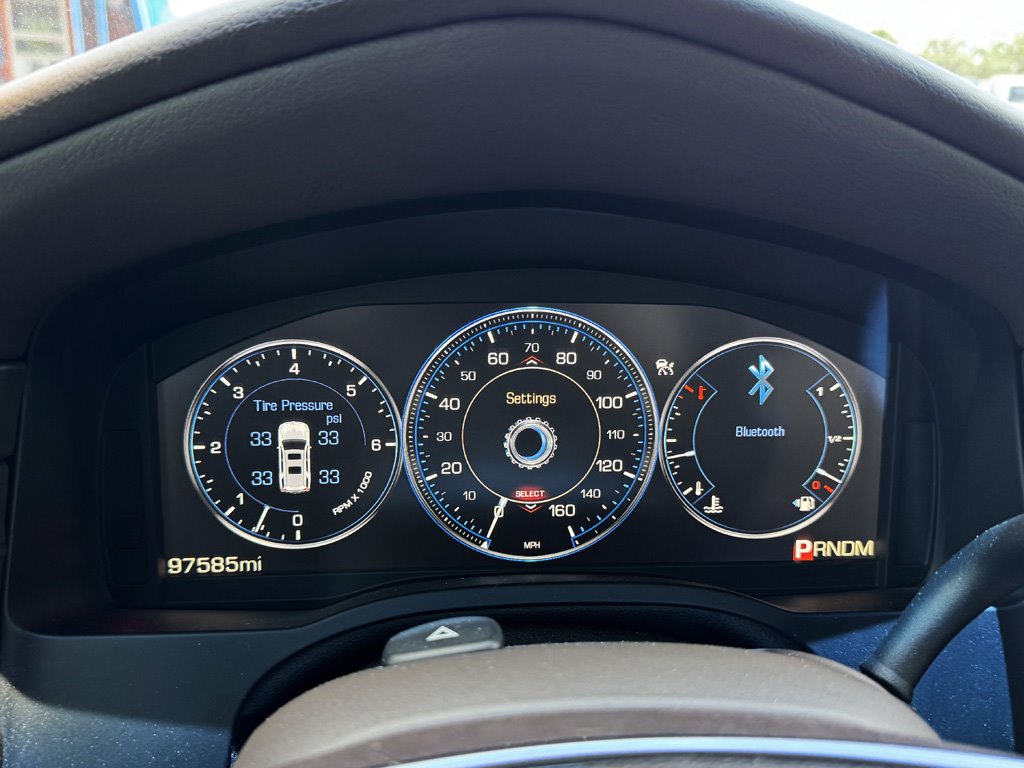 2015 Cadillac Escalade - $24,980
