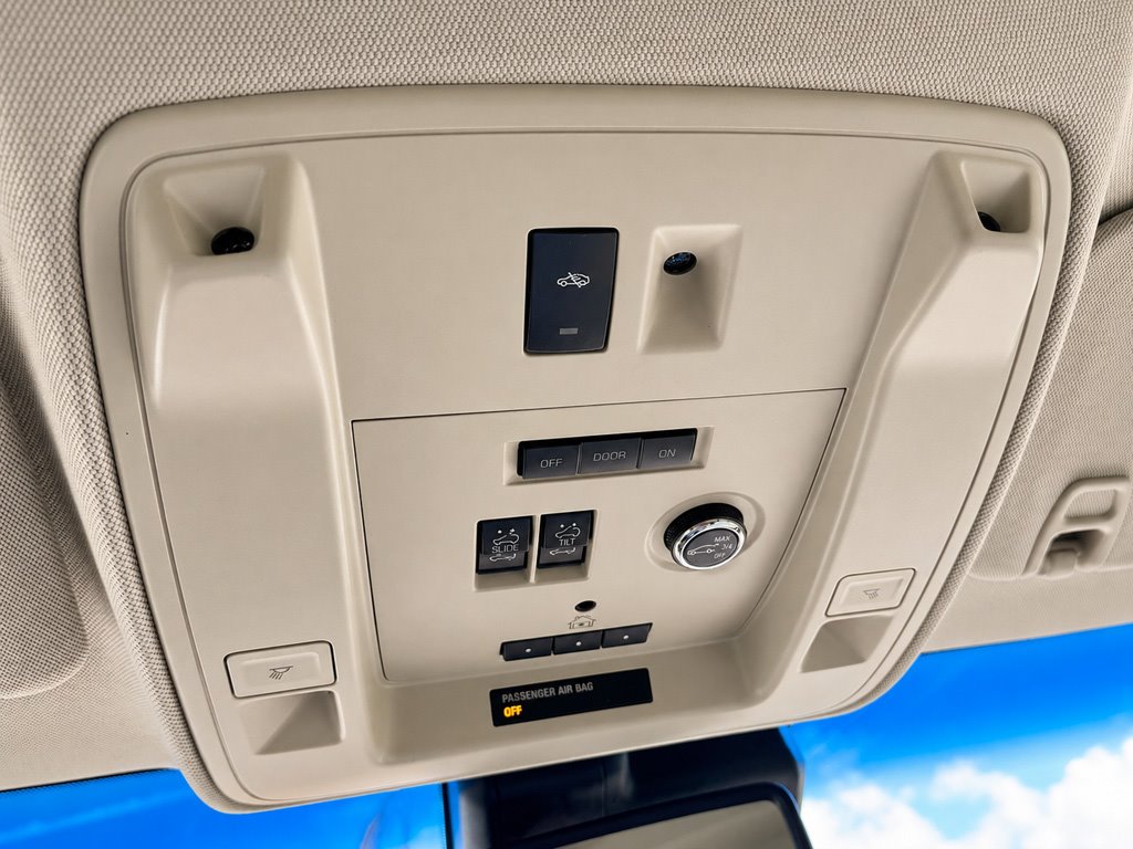 2015 Cadillac Escalade - $24,980
