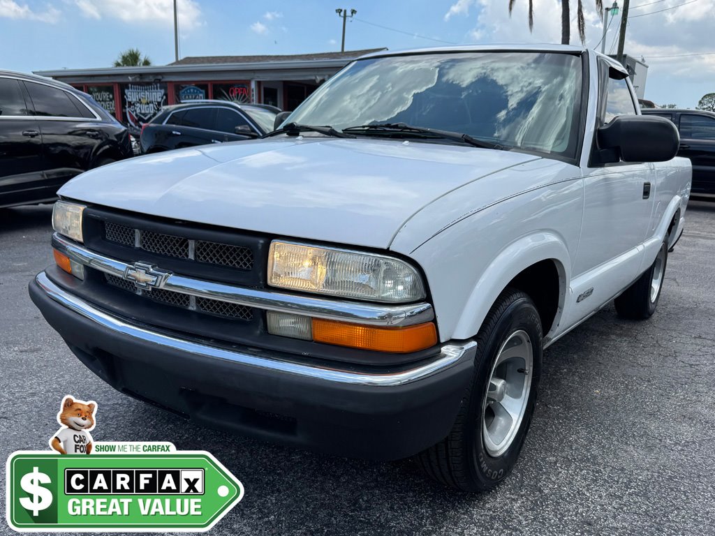 2002 Chevrolet S10 - $7,980