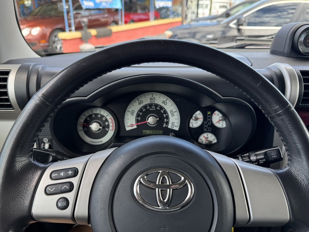 2007 Toyota FJ Cruiser - $19,980