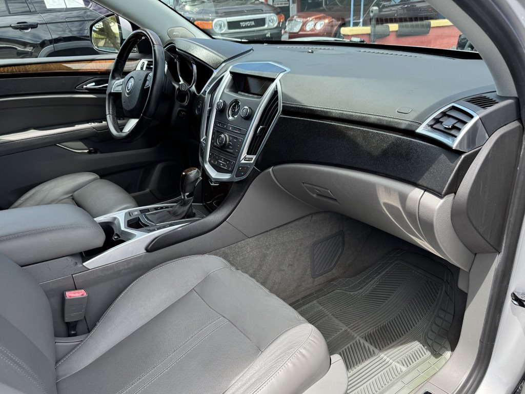 2010 Cadillac SRX - $11,980