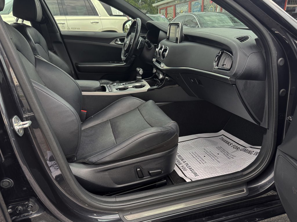 2019 Kia Stinger - $19,980