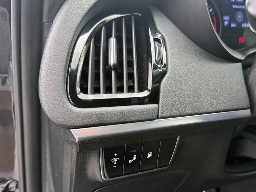 2019 Kia Stinger - $19,980
