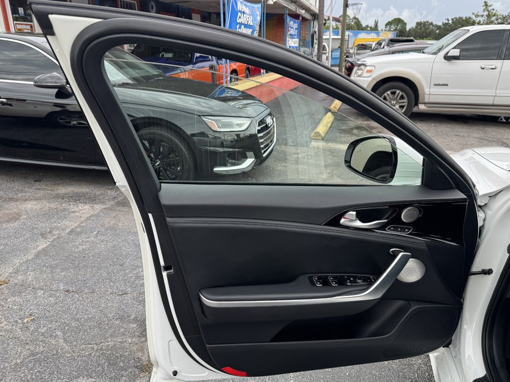 2019 Kia Stinger - $20,980