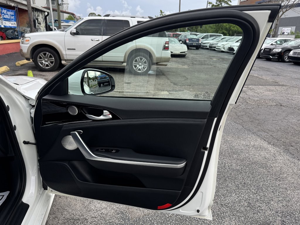 2019 Kia Stinger - $20,980