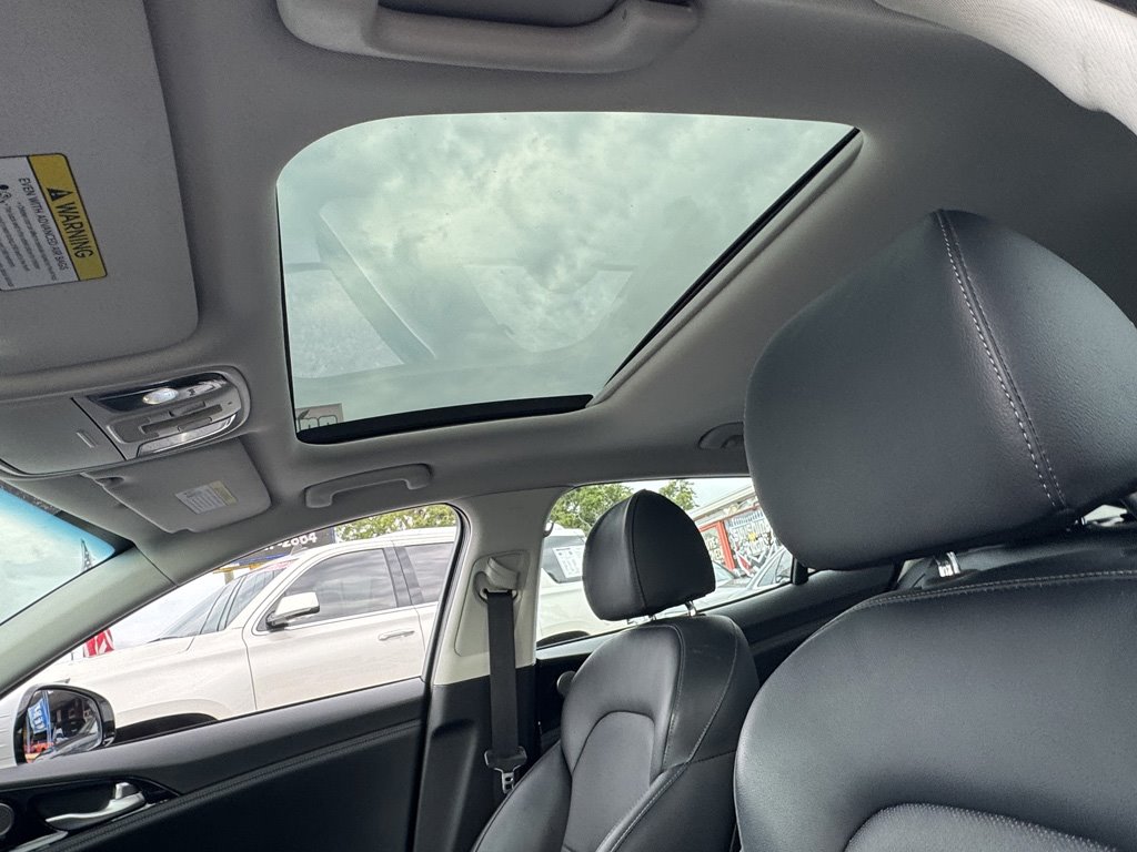 2019 Kia Stinger - $20,980