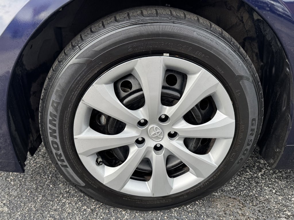 2022 Toyota Corolla - $17,980