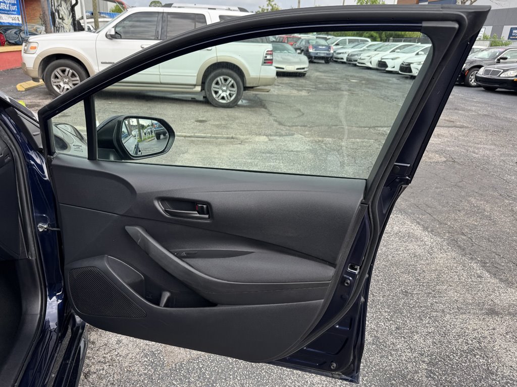 2022 Toyota Corolla - $17,980