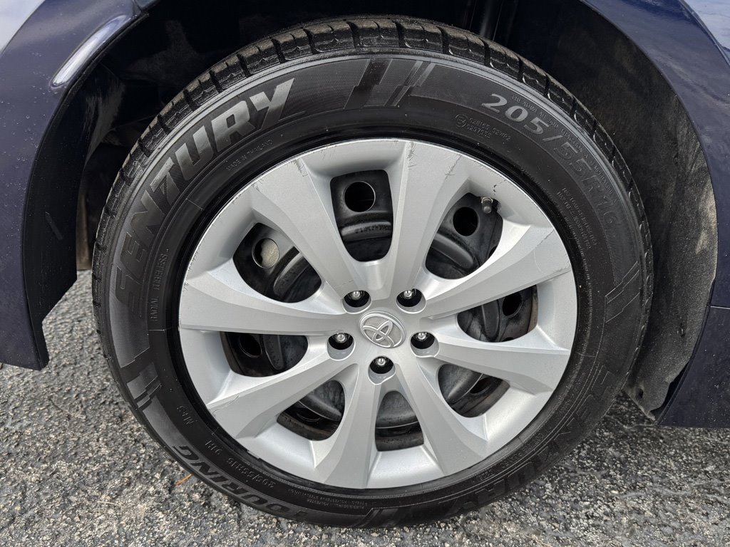 2022 Toyota Corolla - $17,980