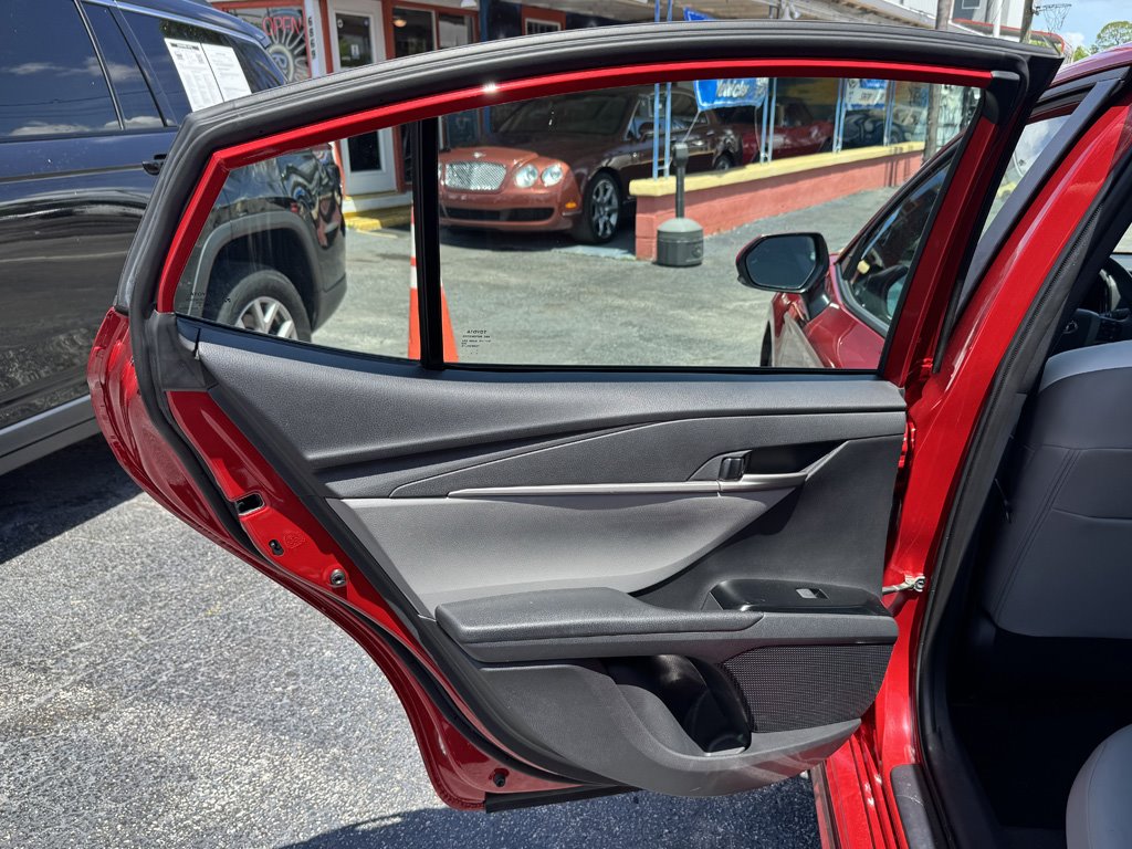 2025 Toyota Camry - $31,980