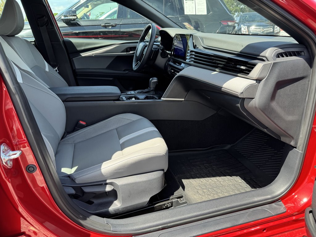 2025 Toyota Camry - $31,980