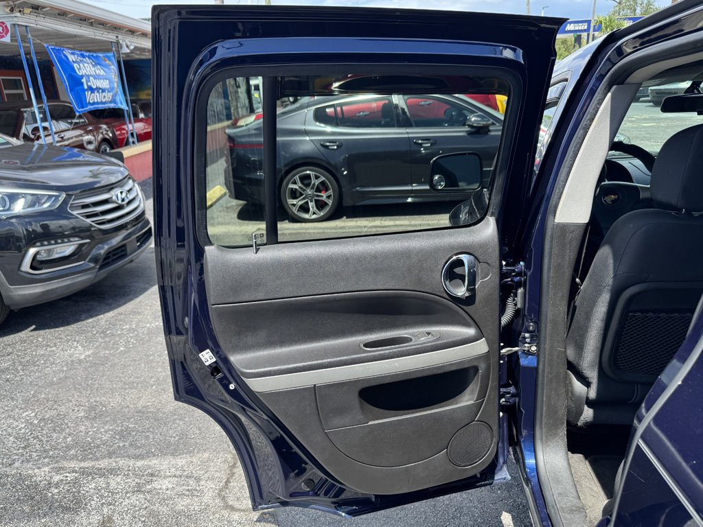 2010 Chevrolet HHR - $5,980