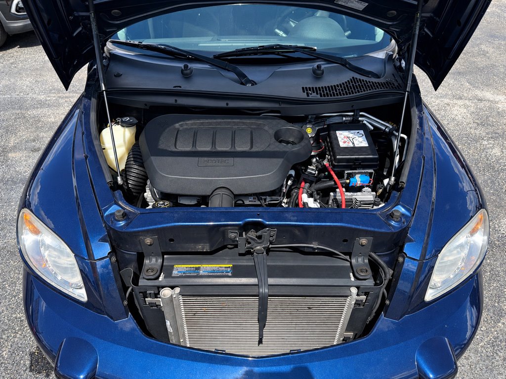 2010 Chevrolet HHR - $5,980