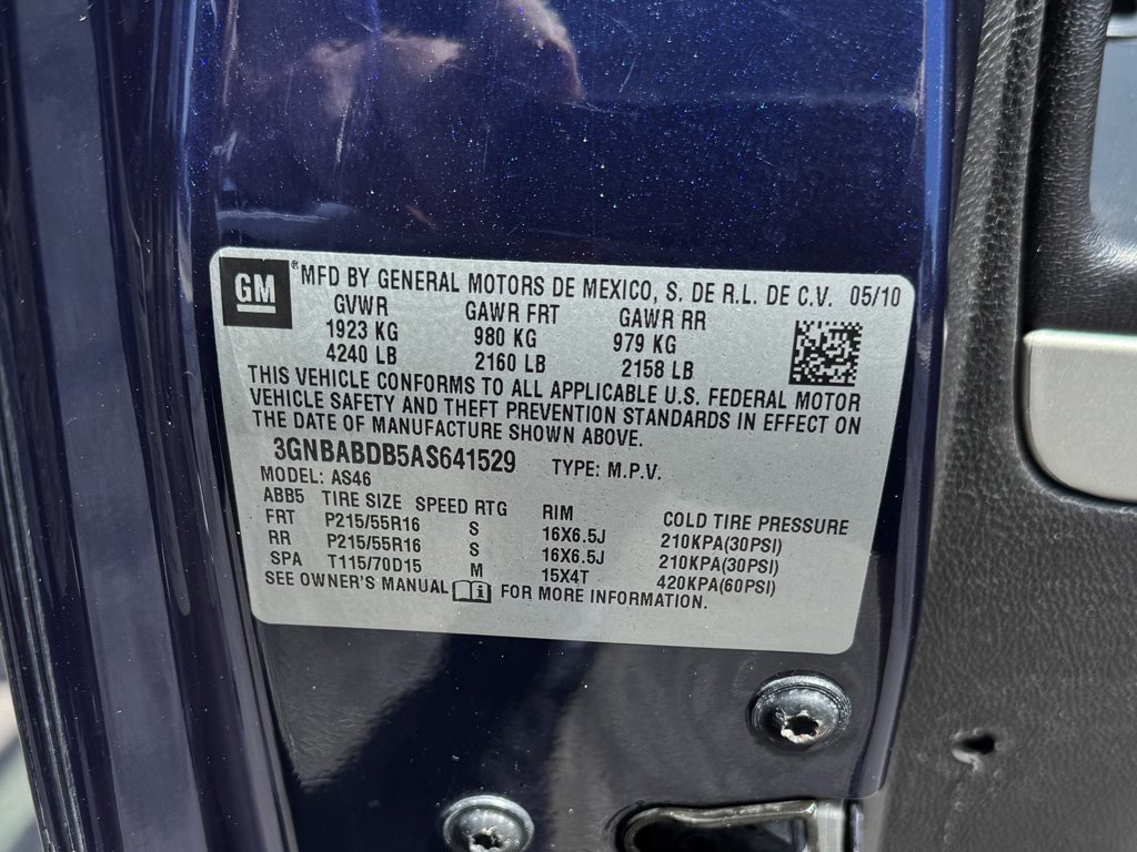 2010 Chevrolet HHR - $5,980