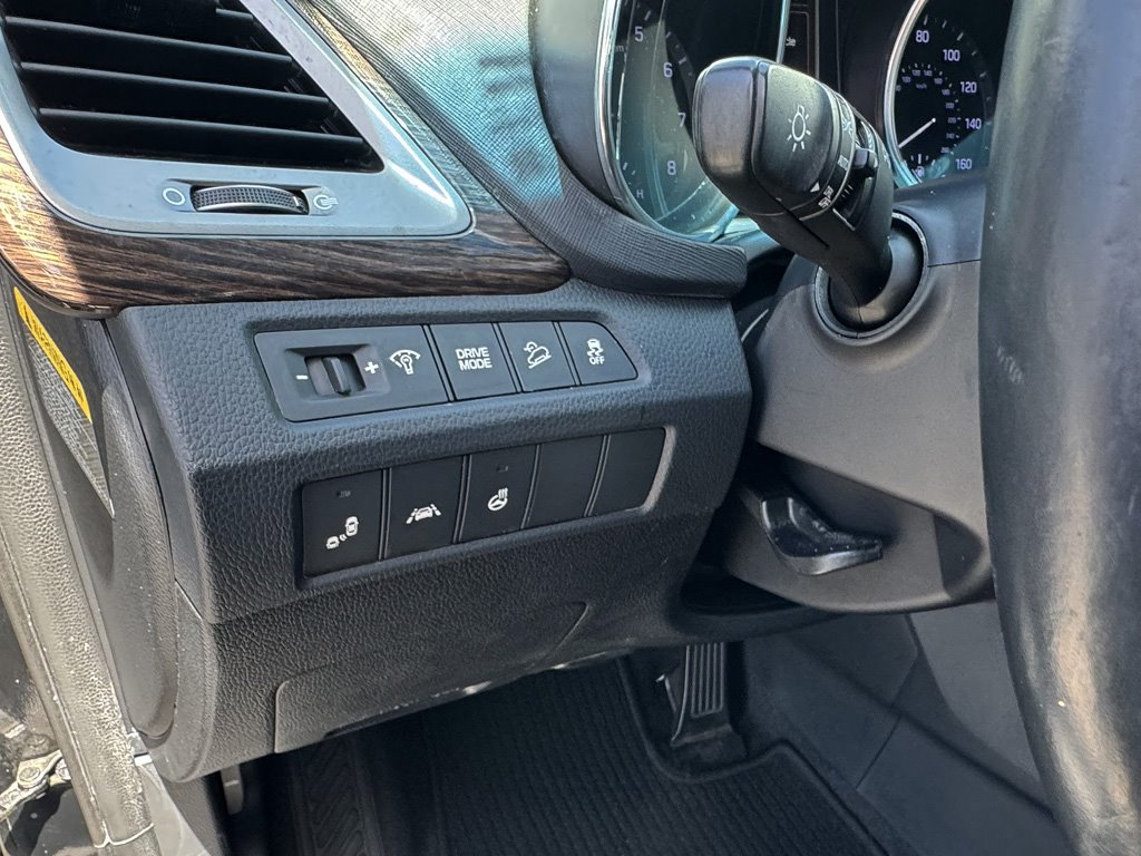 2017 Hyundai Santa Fe - $12,980