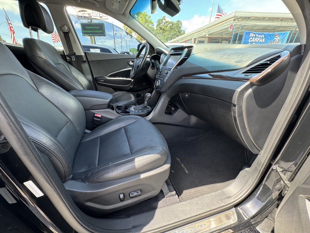 2017 Hyundai Santa Fe - $12,980