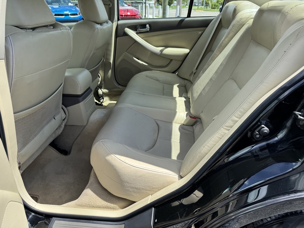 2005 INFINITI G - $9,980