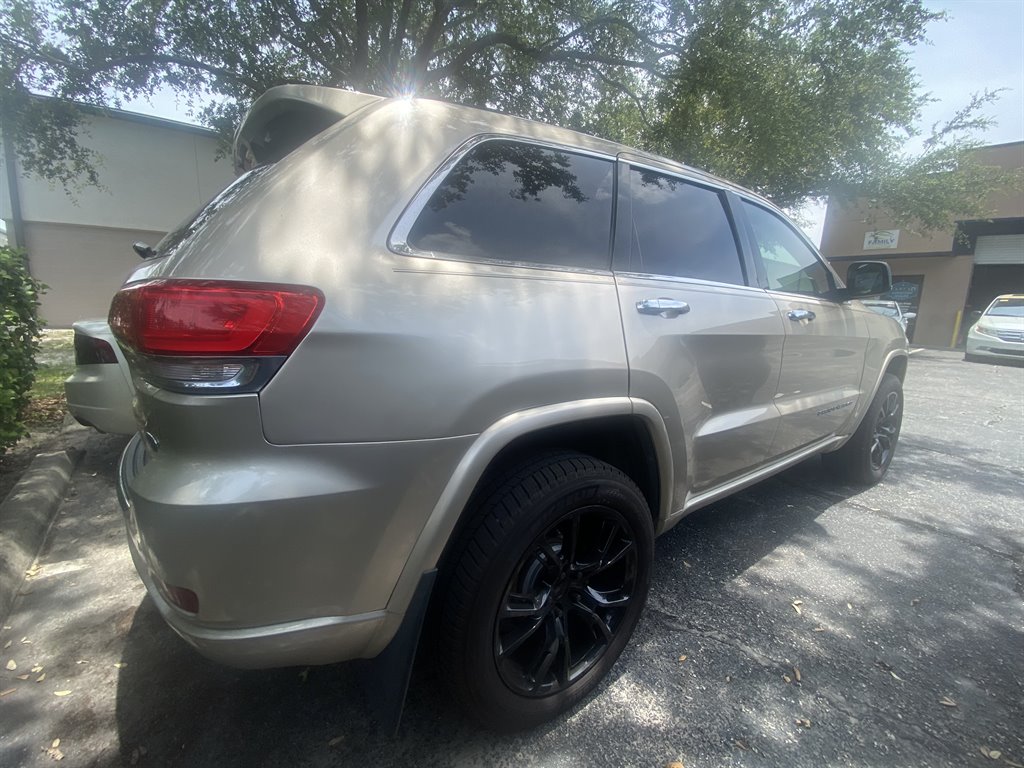 2014 Jeep Cherokee - $18,000