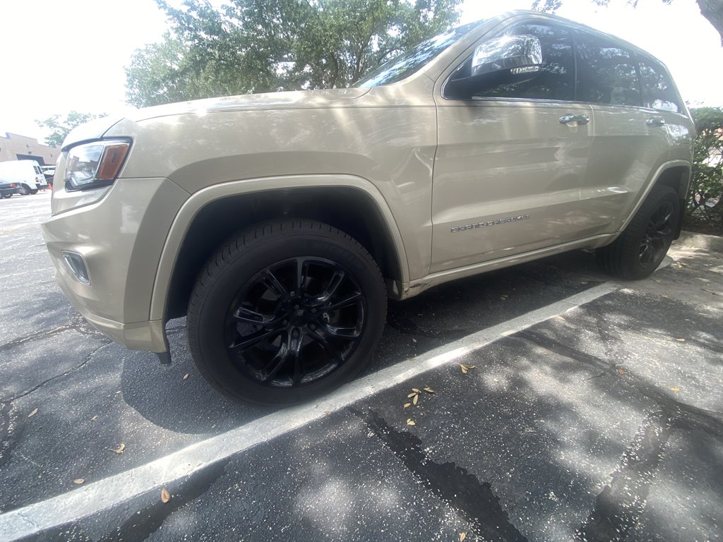 2014 Jeep Cherokee - $18,000