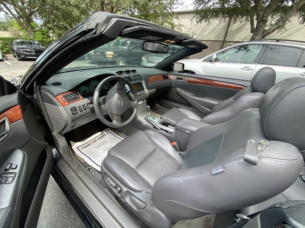 2006 Toyota Camry Solara SE V6 photo