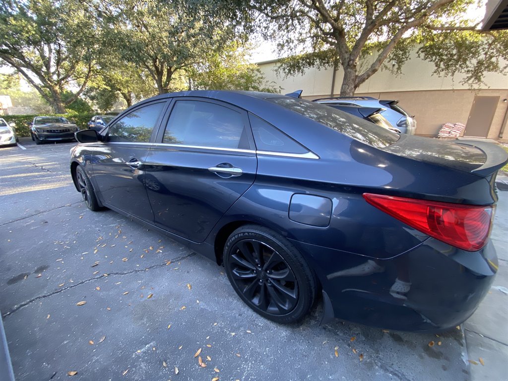 2013 Hyundai Sonata - $8,995