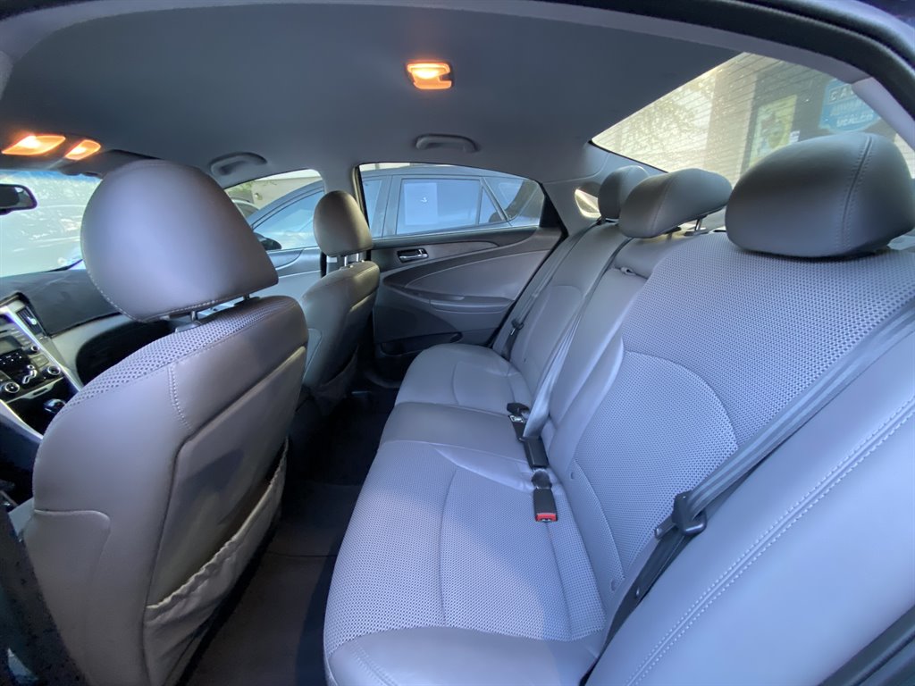 2013 Hyundai Sonata - $8,995