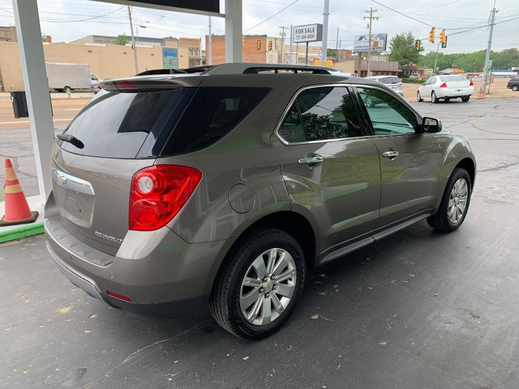 2011 Chevrolet Equinox LT photo