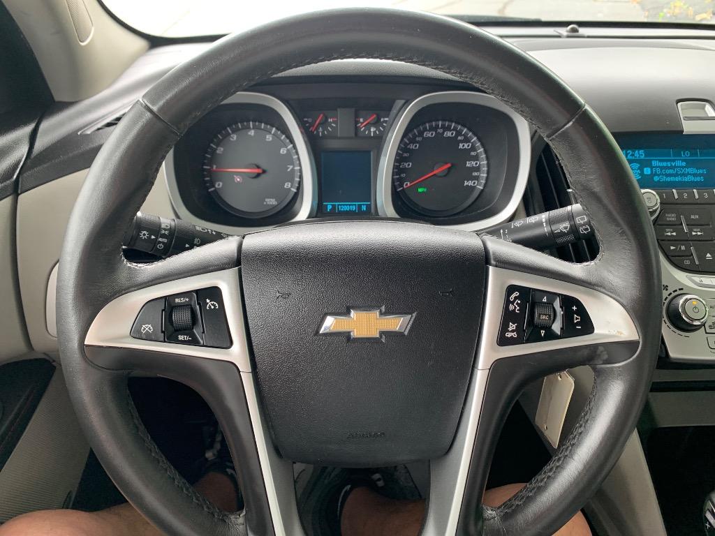 2011 Chevrolet Equinox LT photo