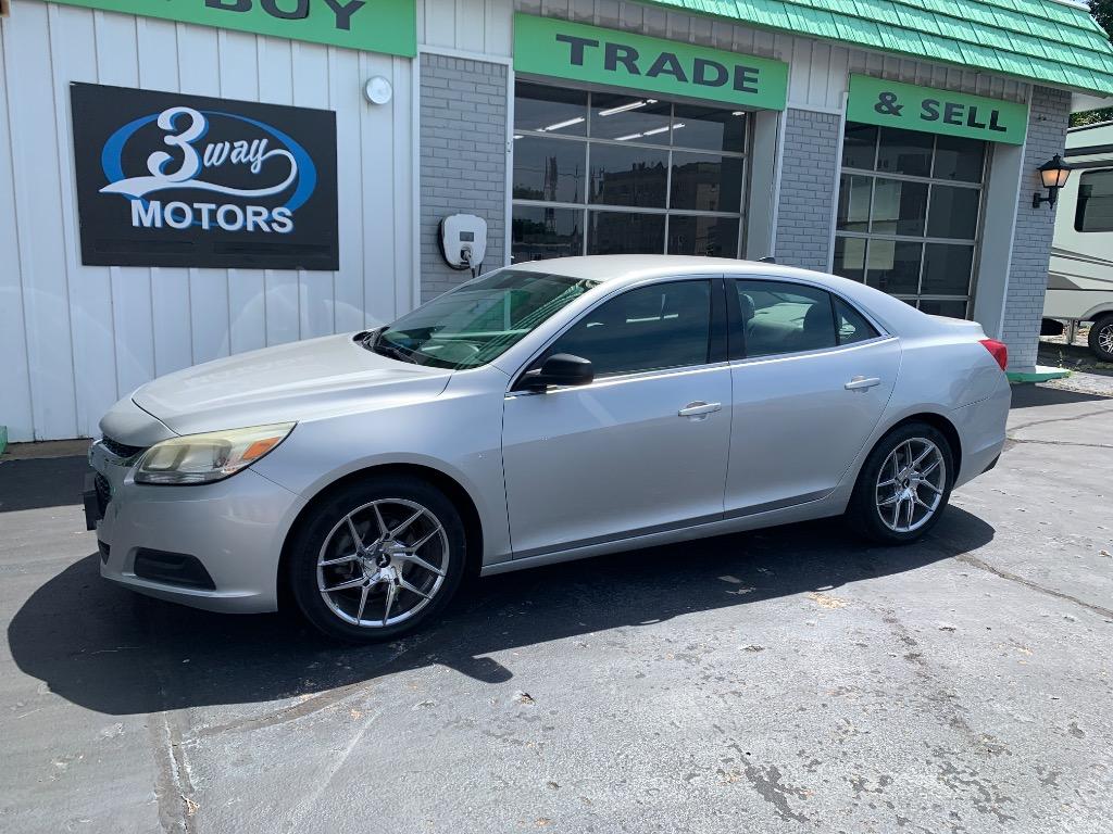 2014 Chevrolet Malibu - $9,250