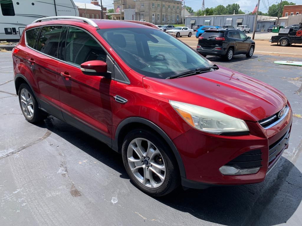 2016 Ford Escape - $10,250