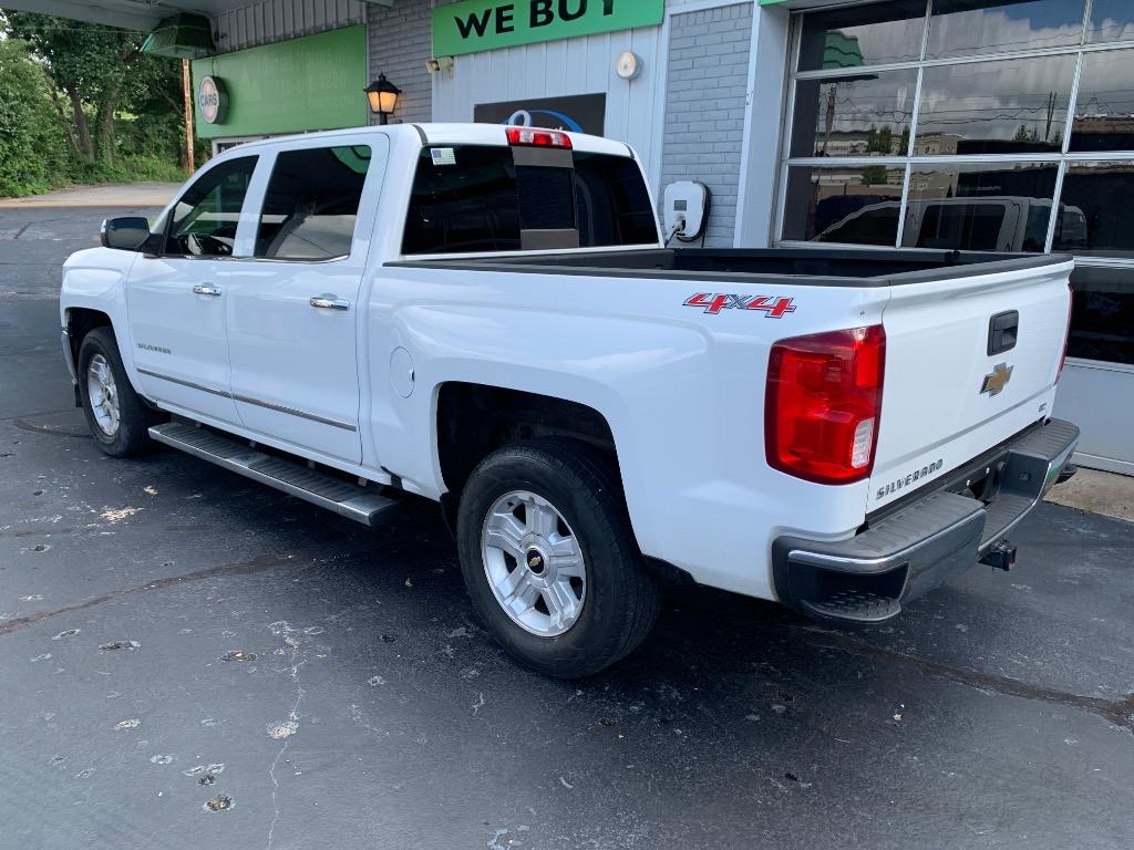 2017 Chevrolet Silverado - $22,250