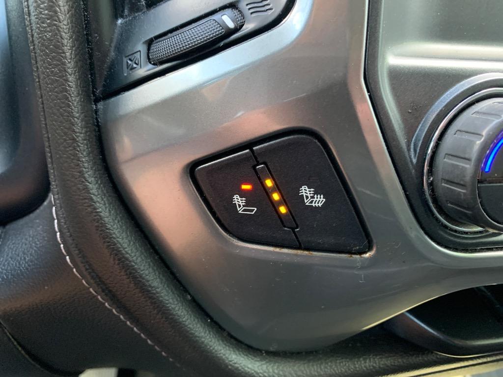 2017 Chevrolet Silverado - $22,250