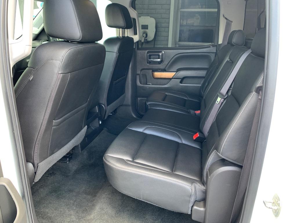 2017 Chevrolet Silverado - $22,250