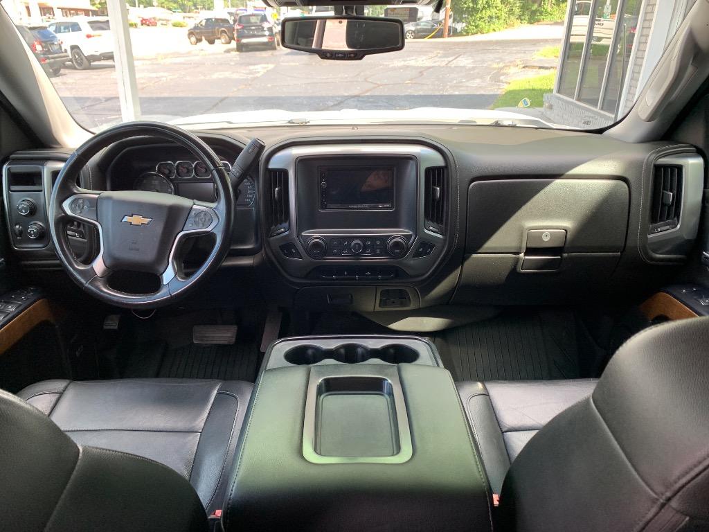 2017 Chevrolet Silverado - $22,250