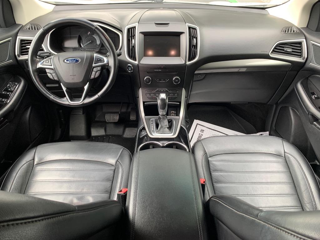2017 Ford Edge - $11,250