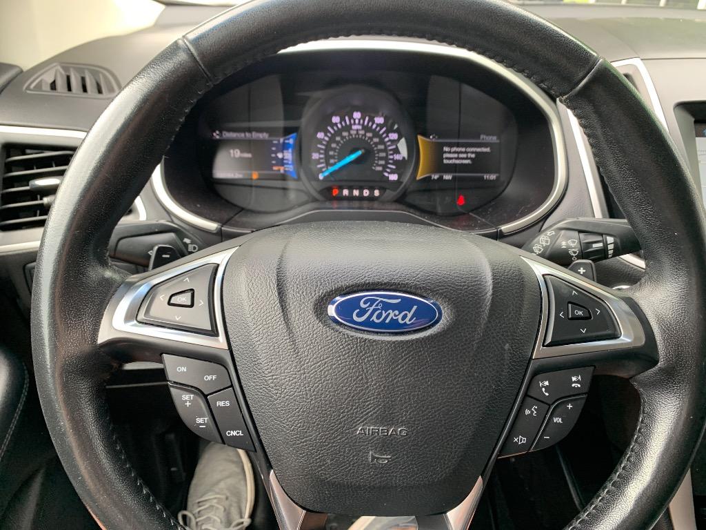 2017 Ford Edge - $11,250