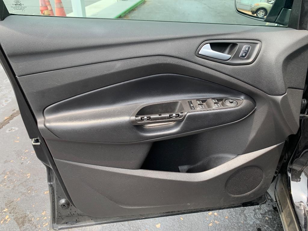 2019 Ford Escape - $13,995