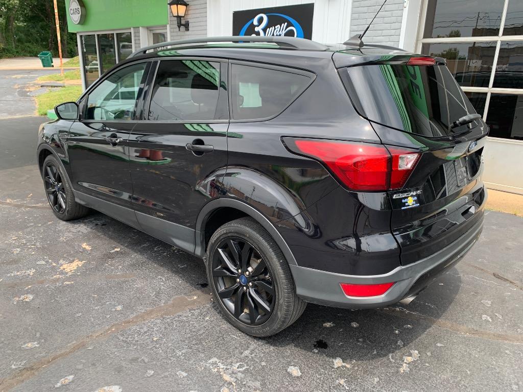 2019 Ford Escape - $13,995