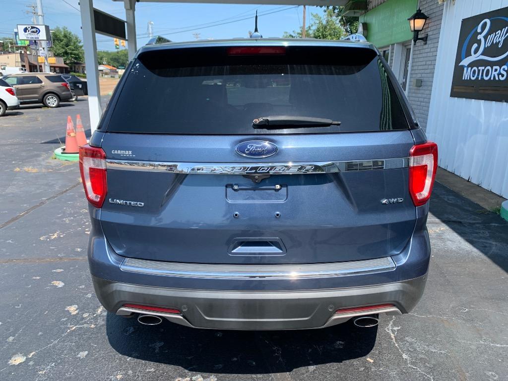 2018 Ford Explorer - $16,995