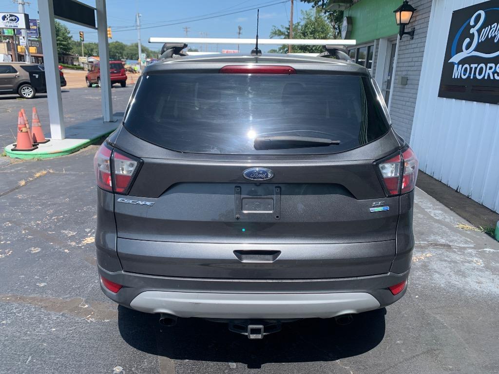2018 Ford Escape - $10,675
