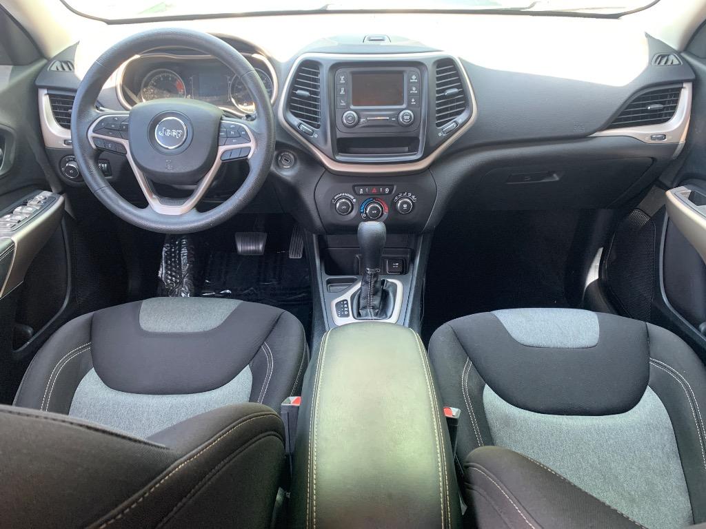 2018 Jeep Cherokee - $11,225