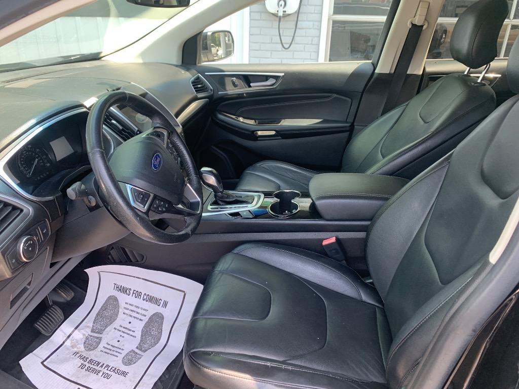 2016 Ford Edge - $12,400